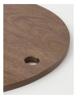 Outlet 🔥 Heritage Walnut Look Round Serving Board 50x1.5cm 🥰 -The Christmas Shop Sales unnamed file 2120